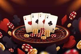 Studio live Sic Bo nagawin88 dengan dealer profesional dan tiga dadu di meja permainan